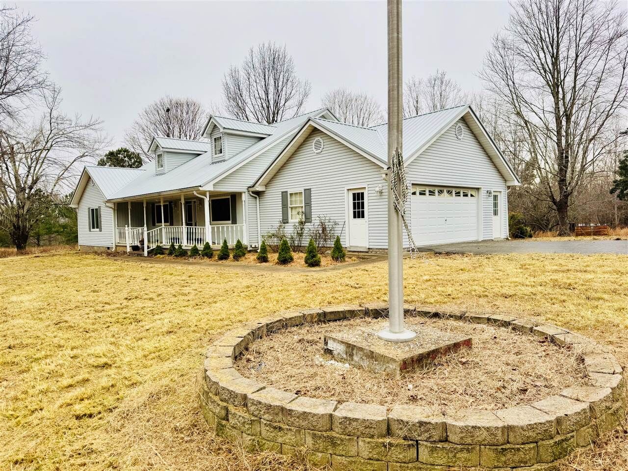 Property Photo:  264 Woodruff Lane  KY 42321 