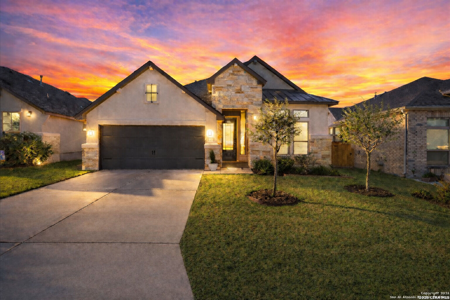 Property Photo: 1030 Cadogan Squire TX 78260