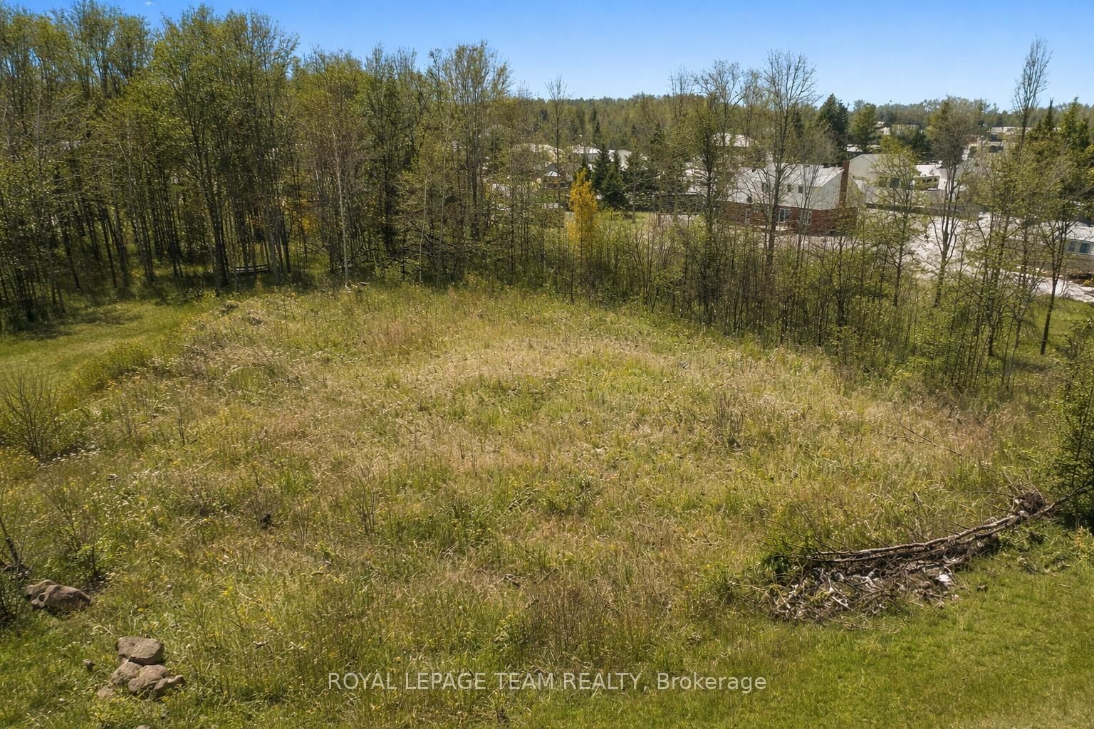 Property Photo: 11730 Tudor Gate Place ON K0C 2K0