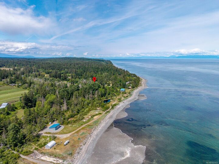 Property Photo: 1415 Baikie Rd BC V0R 1T0