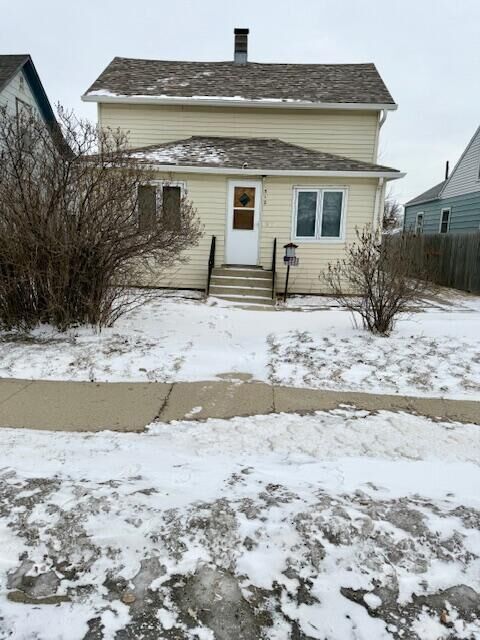 Property Photo: 512 N 3rd Street SD 57401
