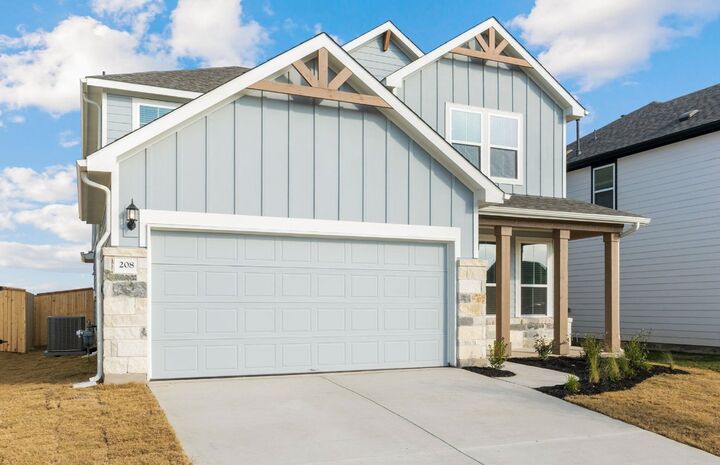 Property Photo:  208 Daniels Dusty Trail  TX 78626 