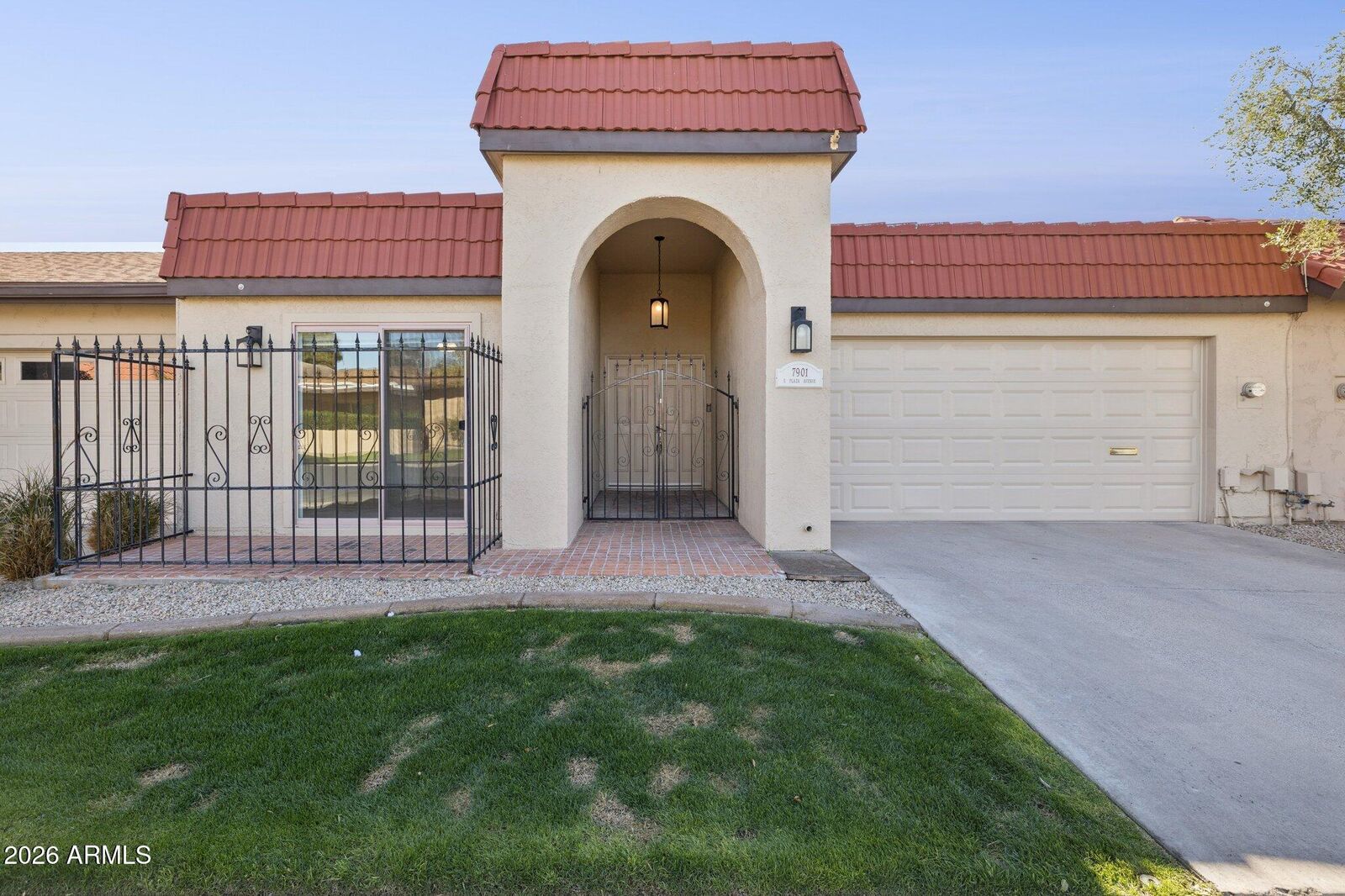 Property Photo:  7901 E Plaza Avenue  AZ 85250 