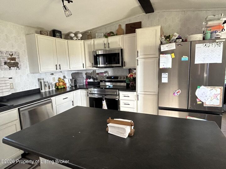 Property Photo: 14603 86th Street SW ND 58623