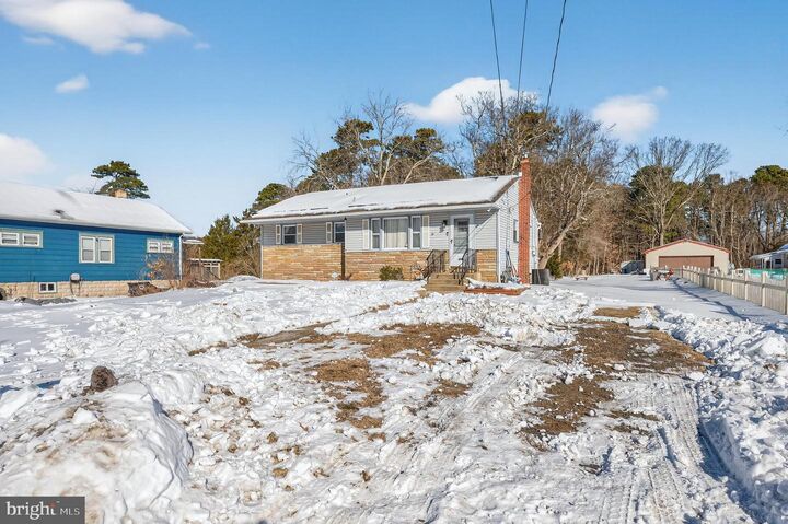 Property Photo:  2039 Bangor Avenue  NJ 08021 