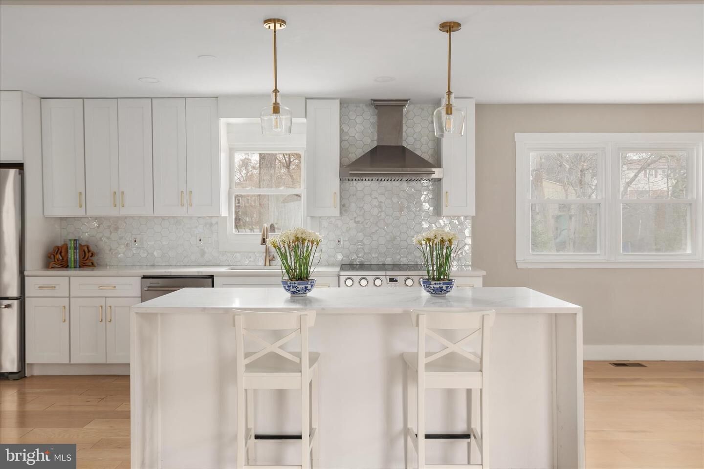 Property Photo:  1002 Kerge Court SE  VA 22180 