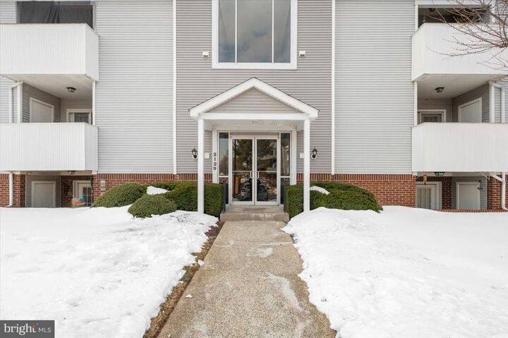 Property Photo:  2129 Wainwright Court 2D  MD 21702 