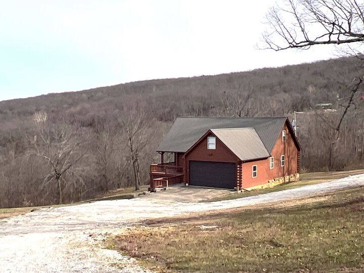 Property Photo:  182 Herst Road  AR 72560 