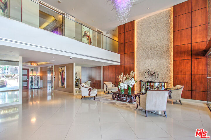 Property Photo:  10551 Wilshire Blvd  CA 90024 
