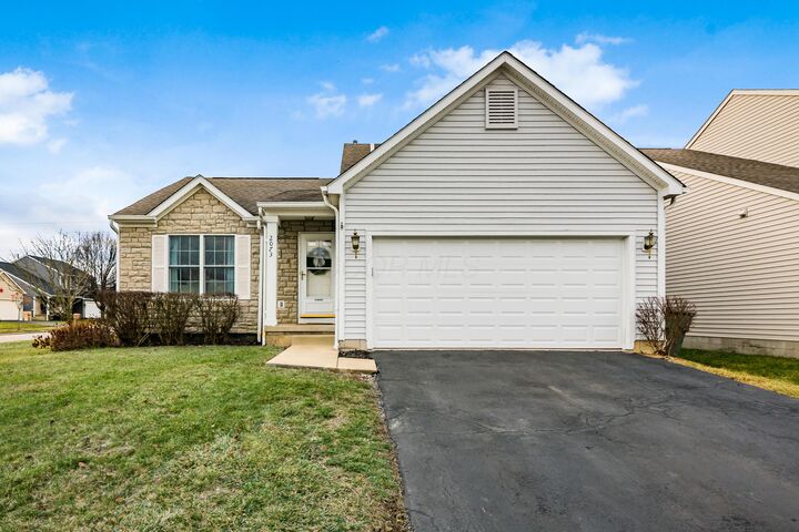 Property Photo:  2073 Santuomo Avenue  OH 43123 