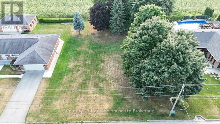 Property Photo:  173 1/2 Stanley Street North  ON N0M 2M0 