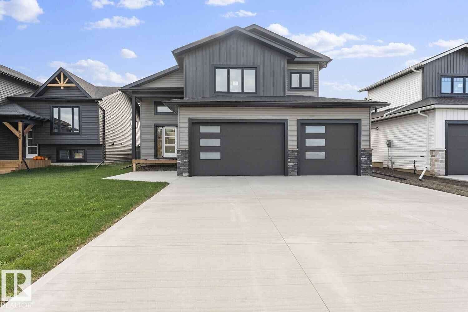 Property Photo: 305 Fundy Way AB T9M 0M4