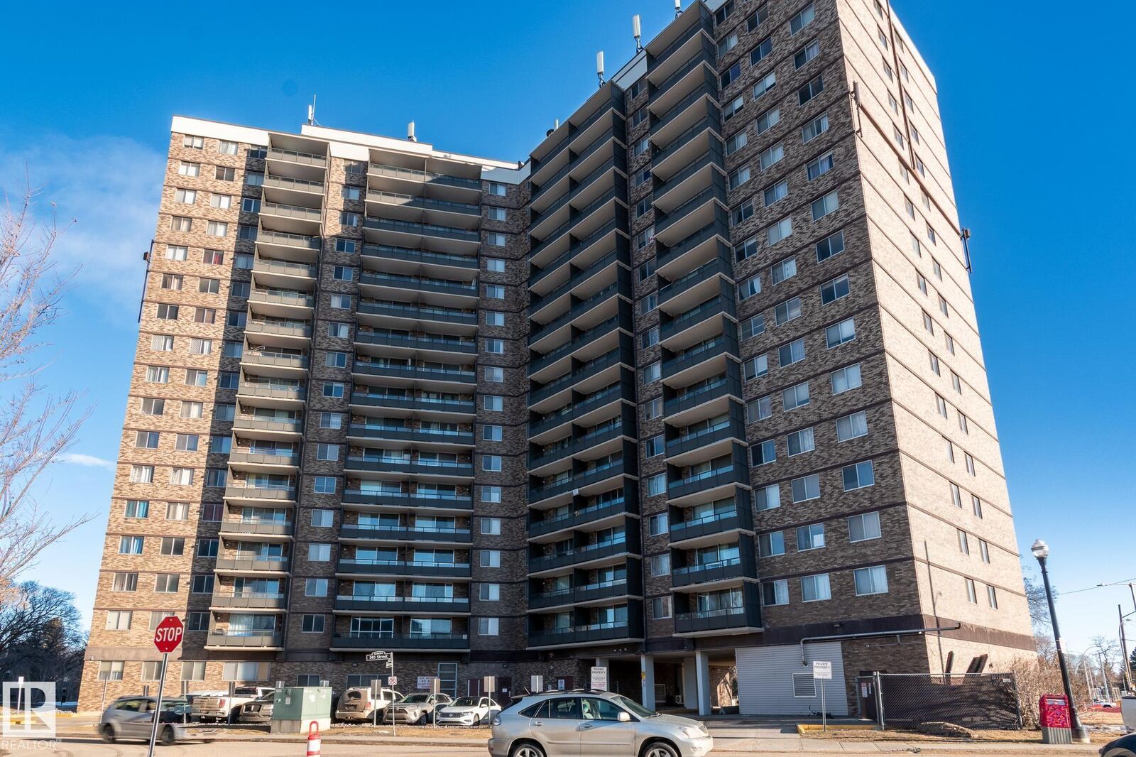 Photo de la propriété:  13910 Stony Plain Road NW 215  AB T5N 3R2 