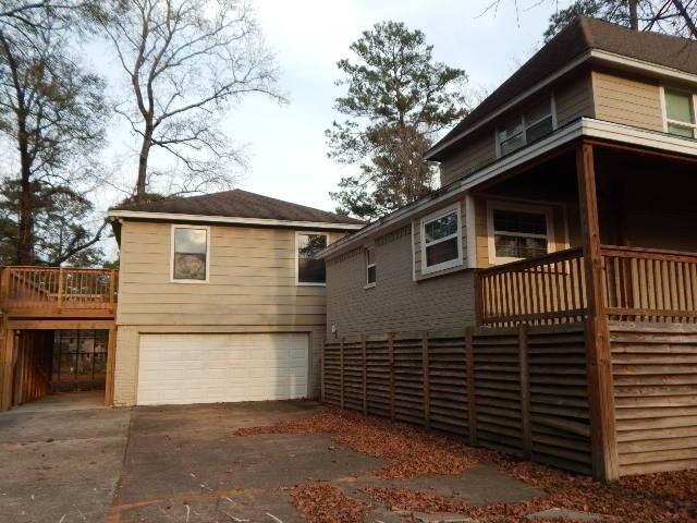 Property Photo:  615 River Plantation Drive  TX 77302 
