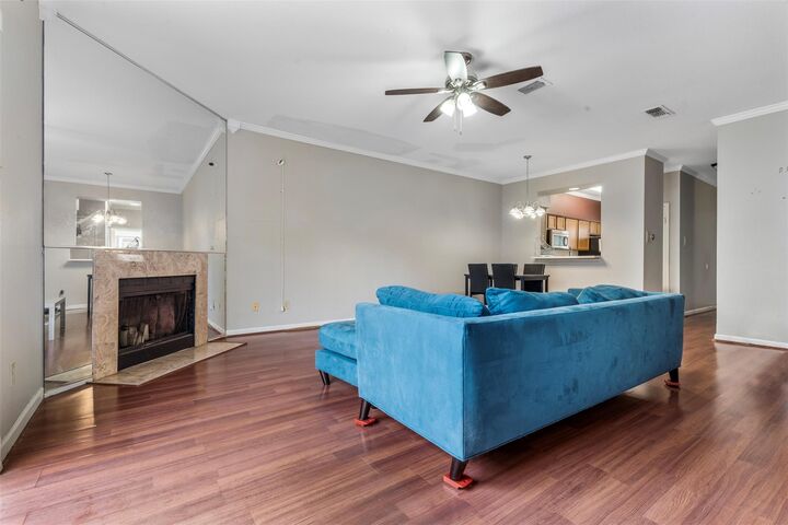 Property Photo: 7617 Cambridge Street 7617 TX 77054