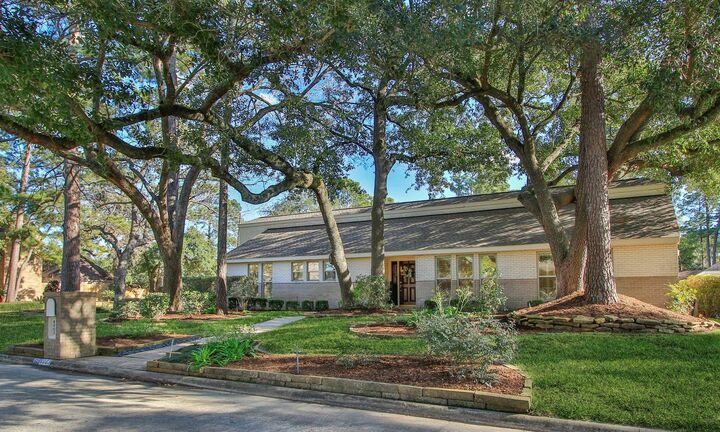 Property Photo: 8003 White Marsh Court TX 77379