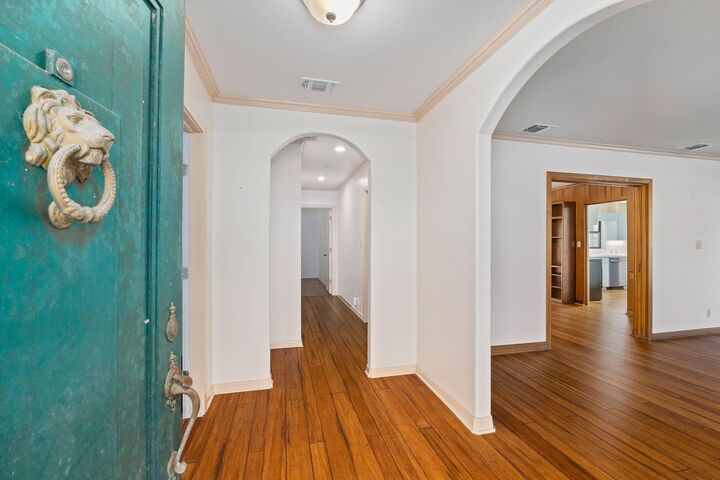 Property Photo:  301 Bonham Street  TX 78934 