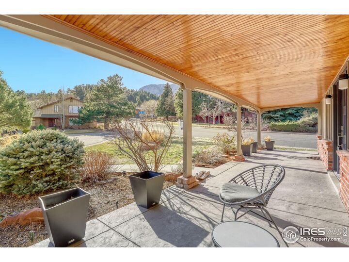 Property Photo:  1740 Bear Mountain Dr  CO 80305 