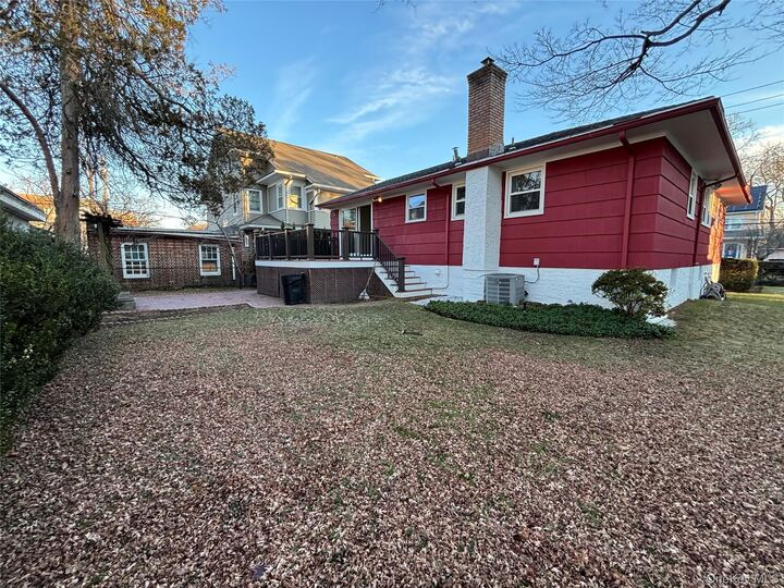 Property Photo: 11 Muir Place NY 10801