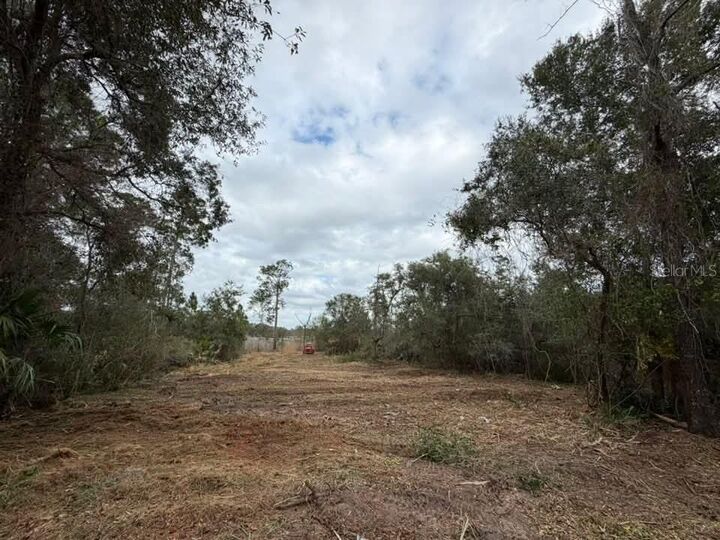 Property Photo:  Lakeside Drive  FL 32720 