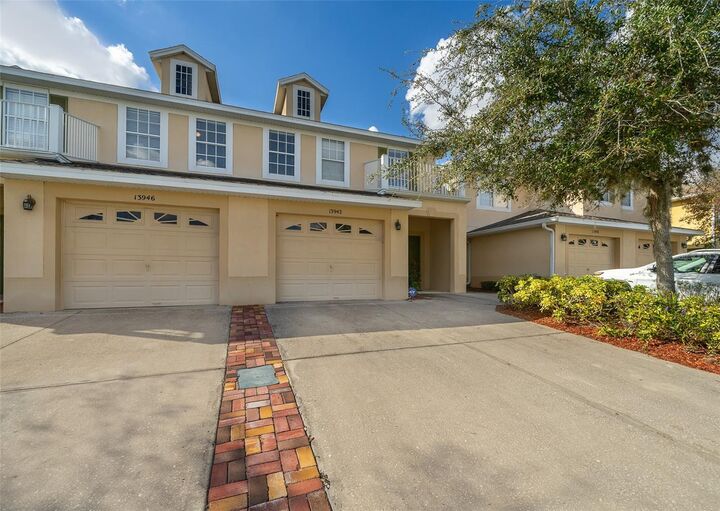 Property Photo:  13942 Dove Wing Court  FL 32828 