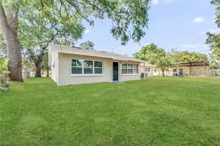 Property Photo:  3703 Auburndale Avenue  FL 32839 