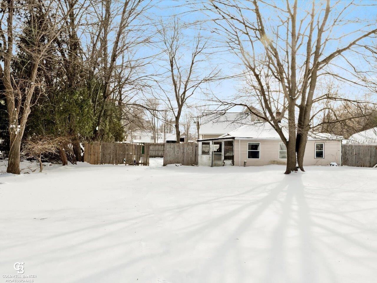 Property Photo:  5649 Lapeer Road  MI 48074 