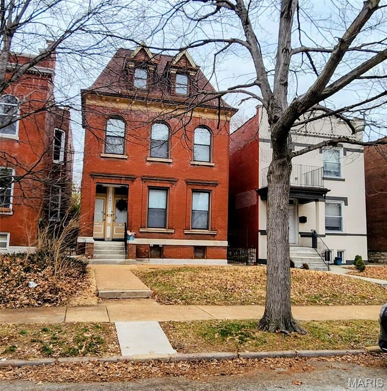 Property Photo:  2035 Allen Avenue 2  MO 63104 