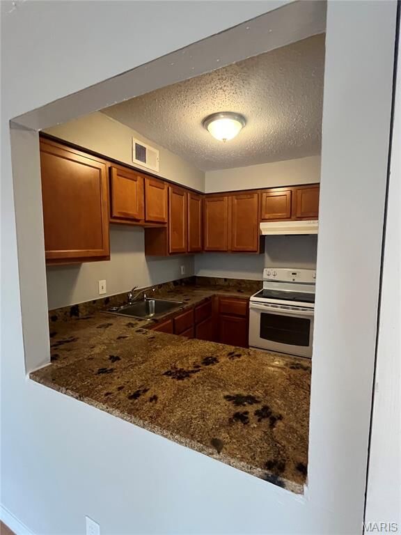 Property Photo: 2553 Brush Court C MO 63125