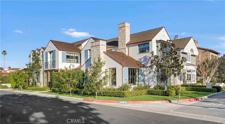 Property Photo:  2571 Vista  CA 92663 