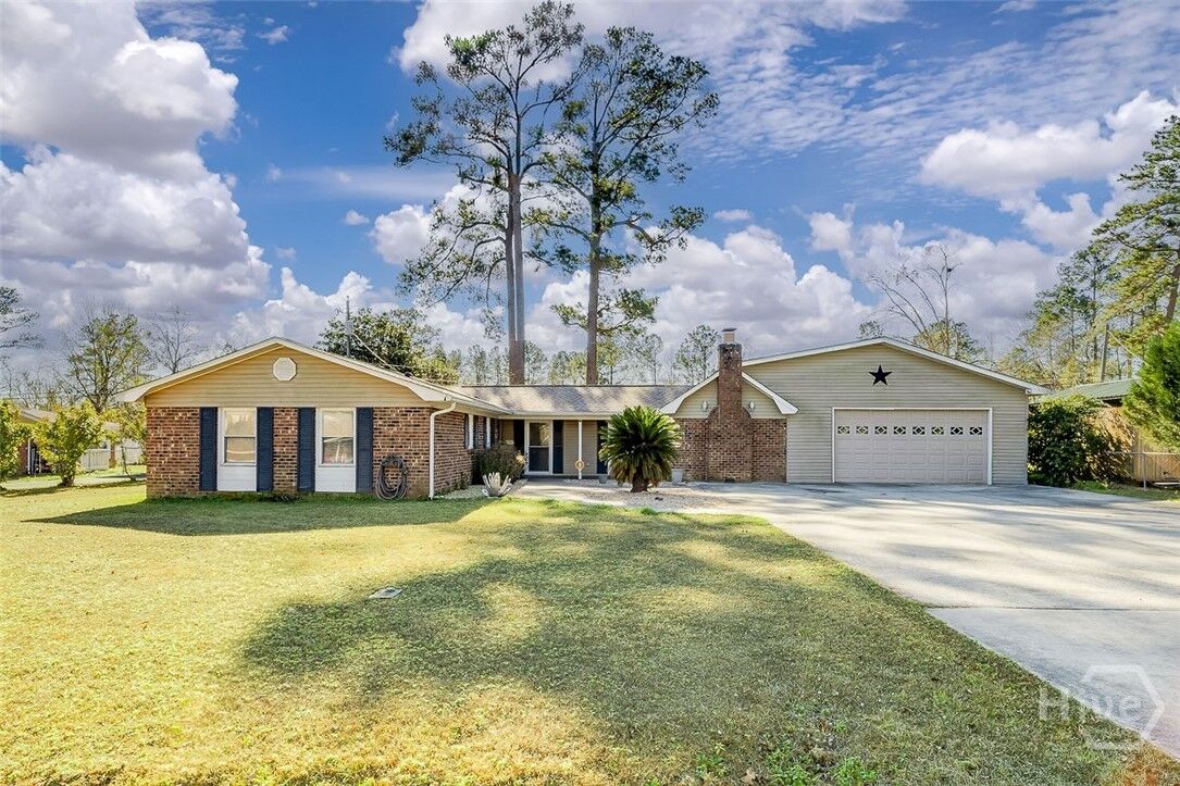 Property Photo:  5 Ponderosa Drive  GA 31407 