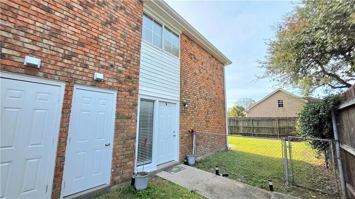 Property Photo:  223 Melvyn Drive D  LA 70037 