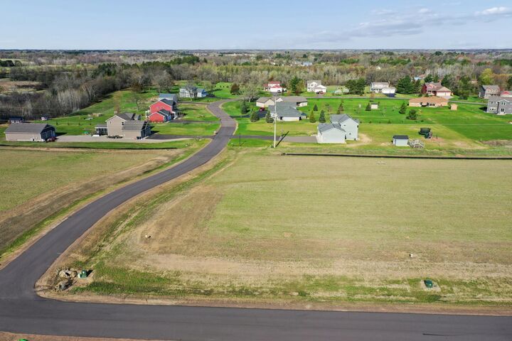 Property Photo: 39036 Everton Avenue MN 55056