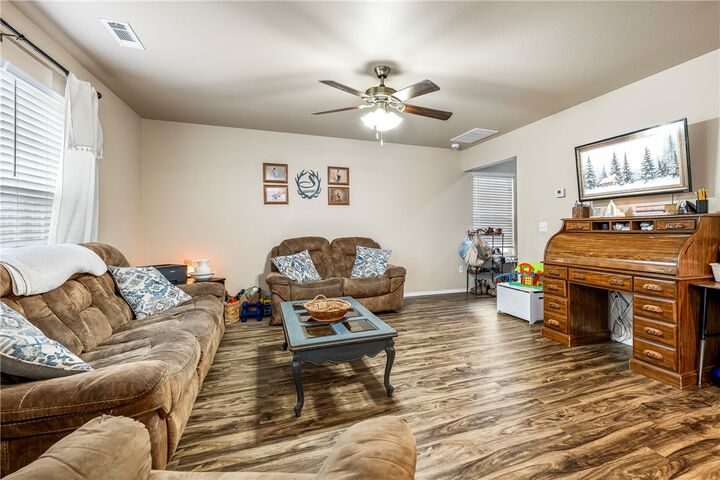 Property Photo:  2124 Carlisle Street  AR 72734 