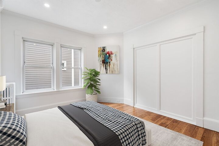 Property Photo:  93 Sydney Street 3  MA 02125 