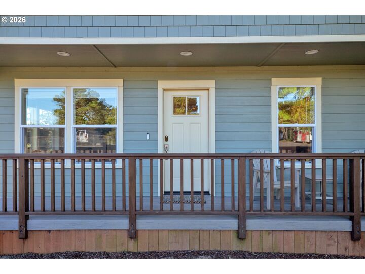 Property Photo:  87620 Parkside Dr  OR 97439 