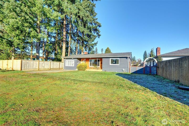 Property Photo:  4905  75th Place NE  WA 98270 