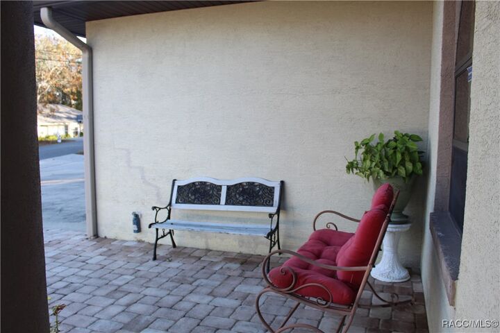 Property Photo: 5414 S Bristol Terrace FL 34452