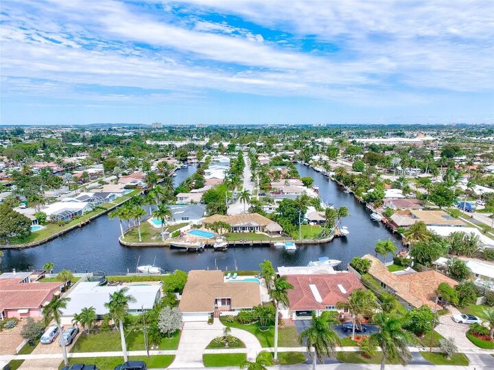 Property Photo:  1479 NE 57th Place  FL 33334 