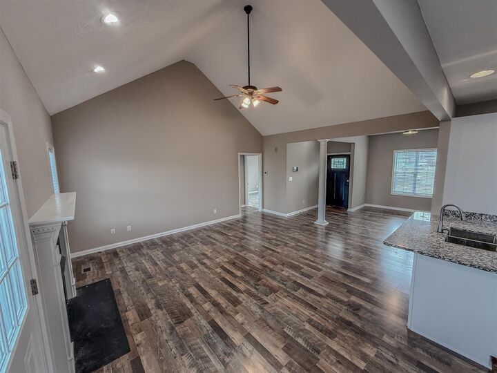 Property Photo: 1424 Trillium Lane KY 42104