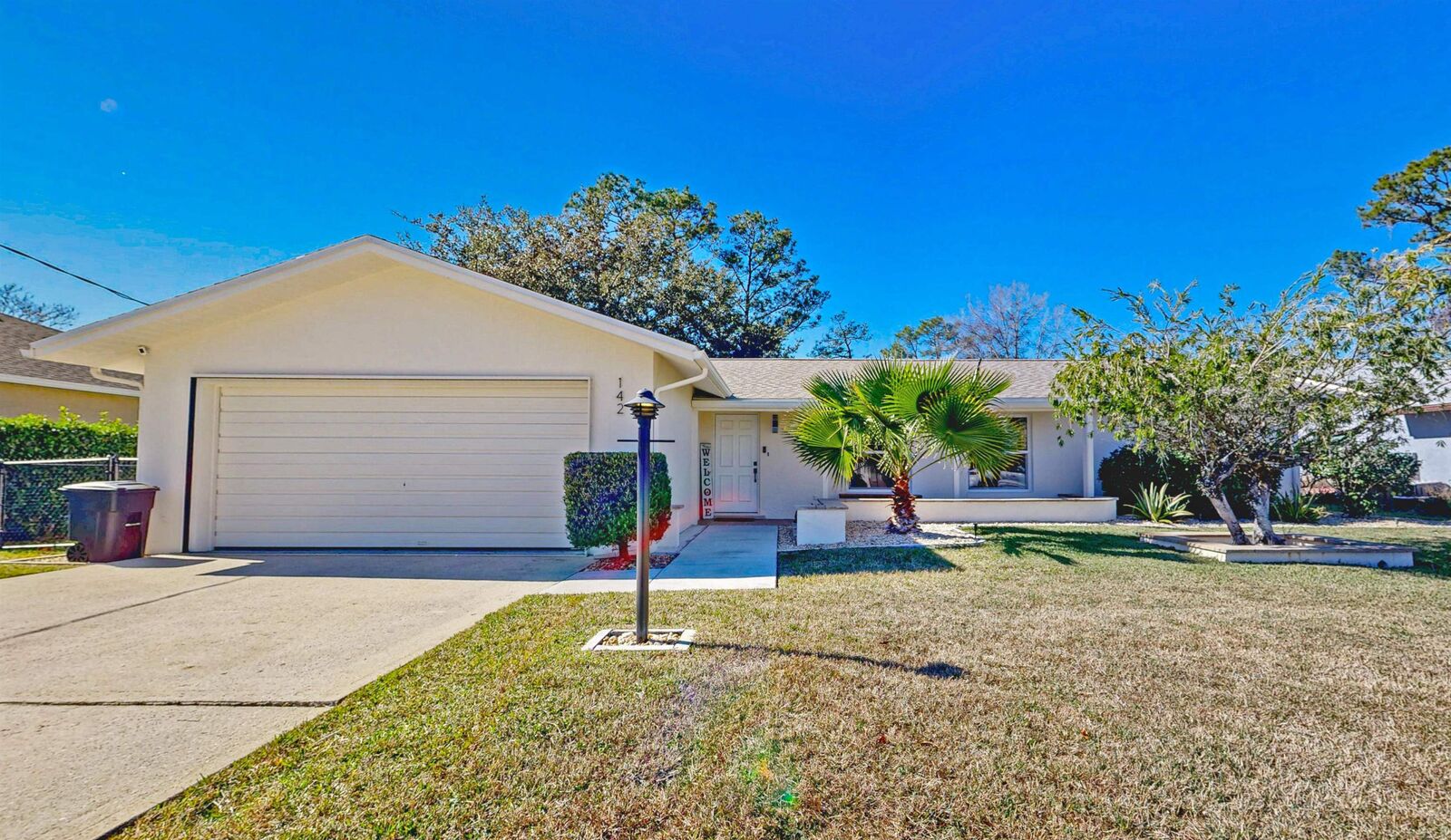 Property Photo:  142 Foster Ln  FL 32137 