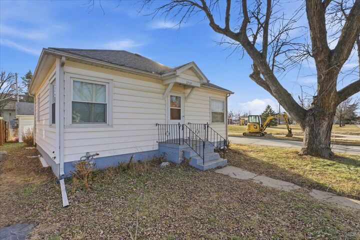 Property Photo: 2757 Ave B IA 51501