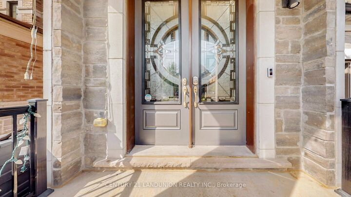 Property Photo:  234 Touch Gold Crescent  ON L4G 3X5 