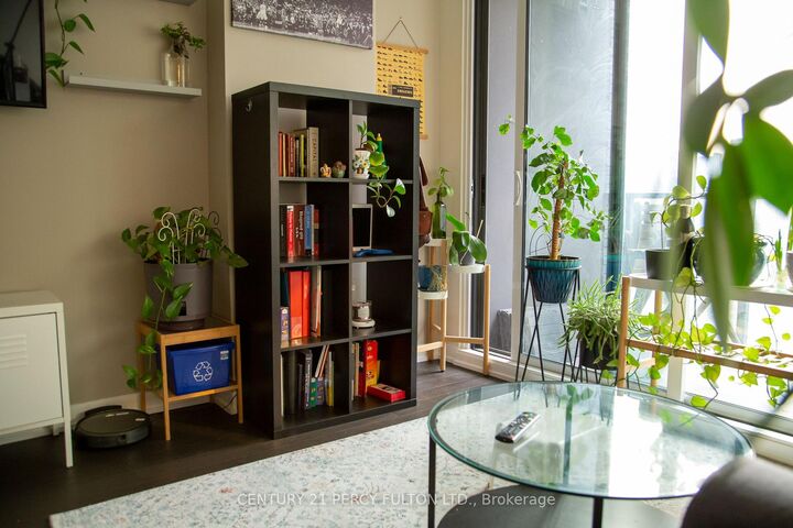 Photo de la propriété:  120 Bayview Avenue S816  ON M5A 0G4 