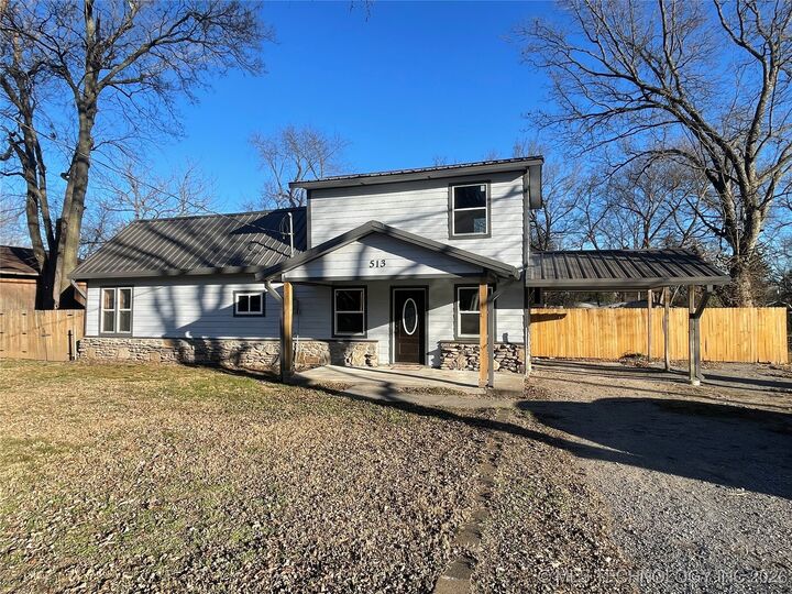 Property Photo:  513 S State Avenue  OK 74464 