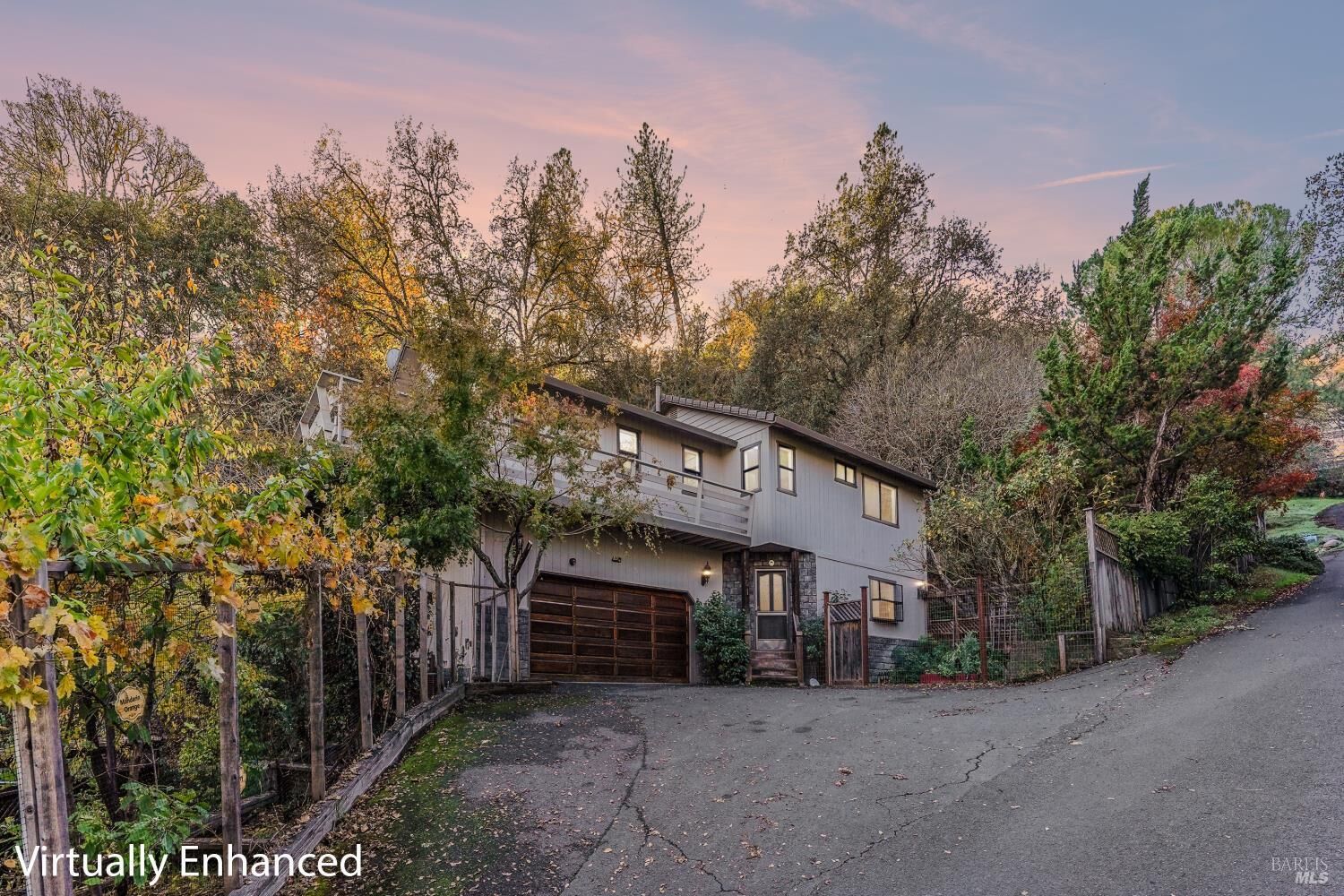 Property Photo:  301 Toyon Road  CA 95482 