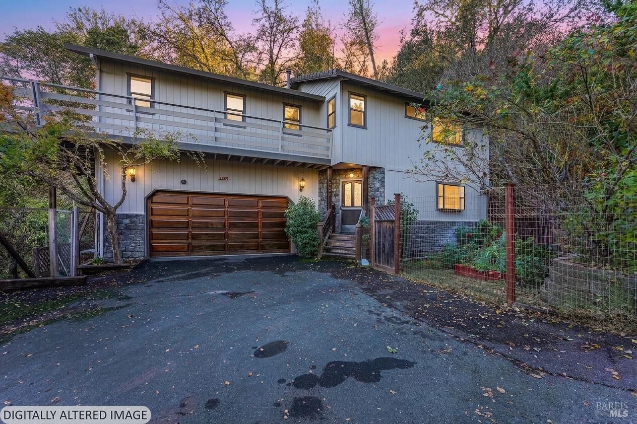 Property Photo:  301 Toyon Road  CA 95482 