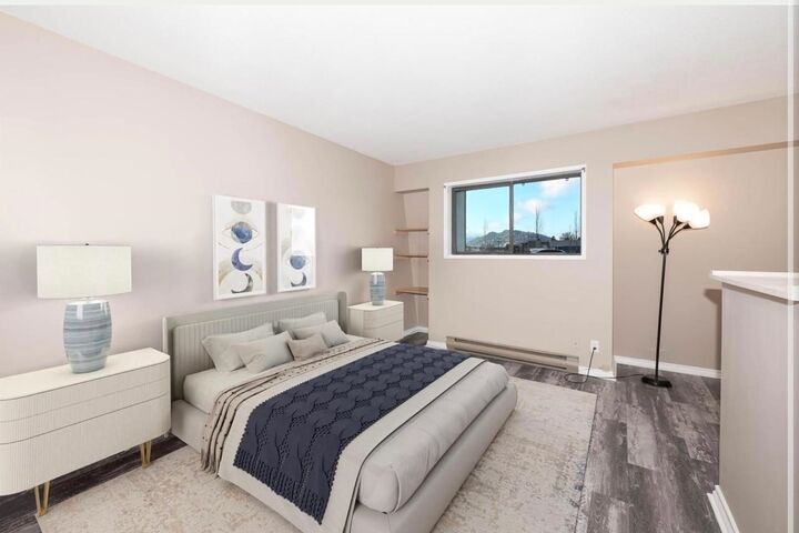 Property Photo: 45882 Cheam Avenue 3 BC V2P 1N6