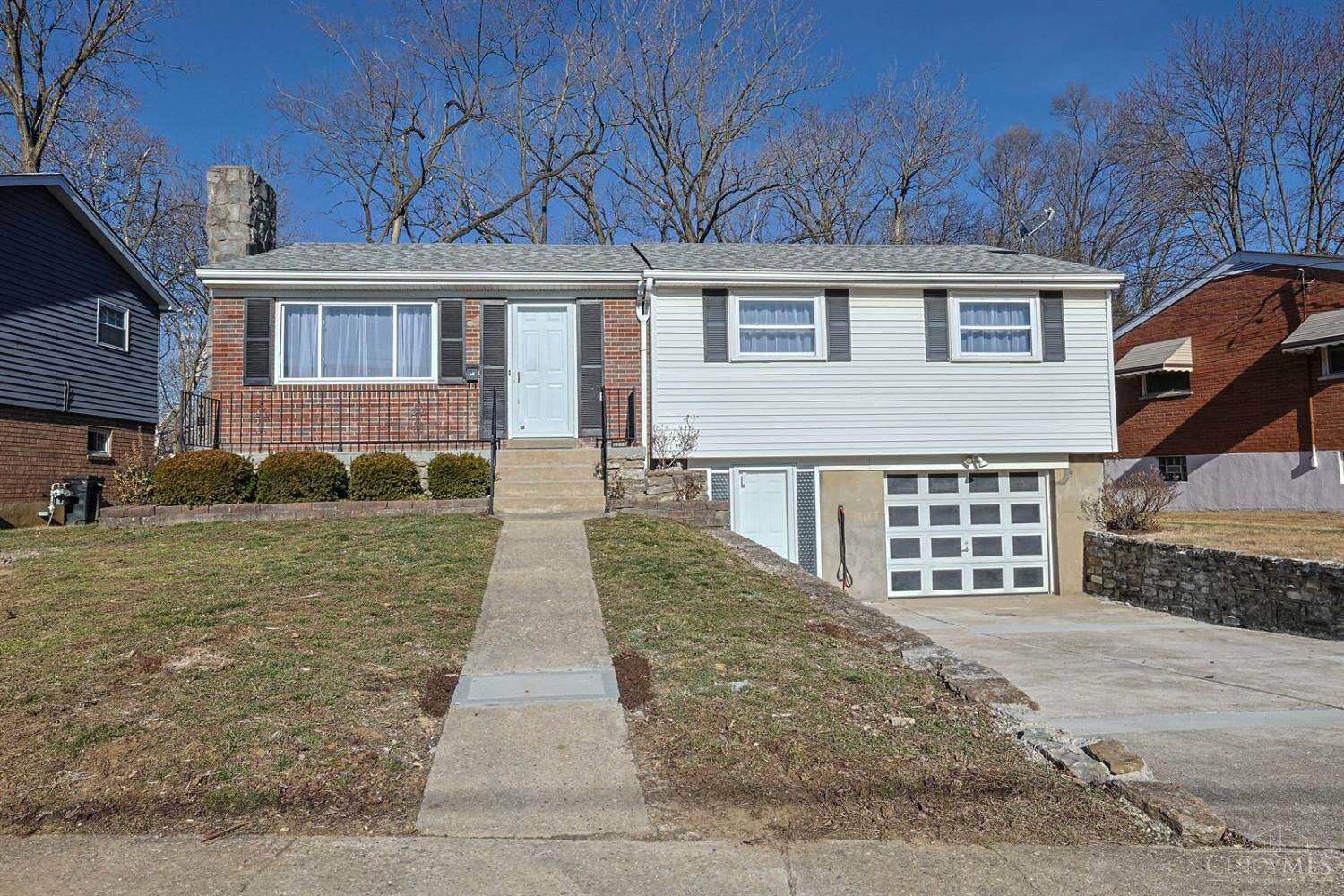 Property Photo:  2206 Varelman Avenue  OH 45212 