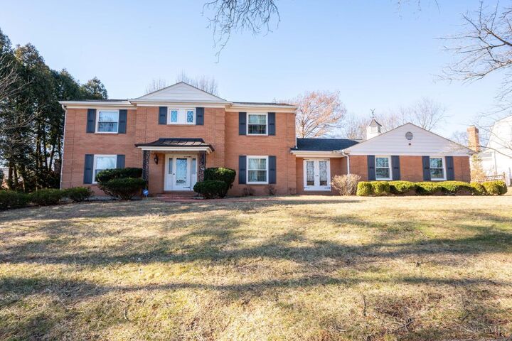 Property Photo:  5913 Countryhills Drive  OH 45233 